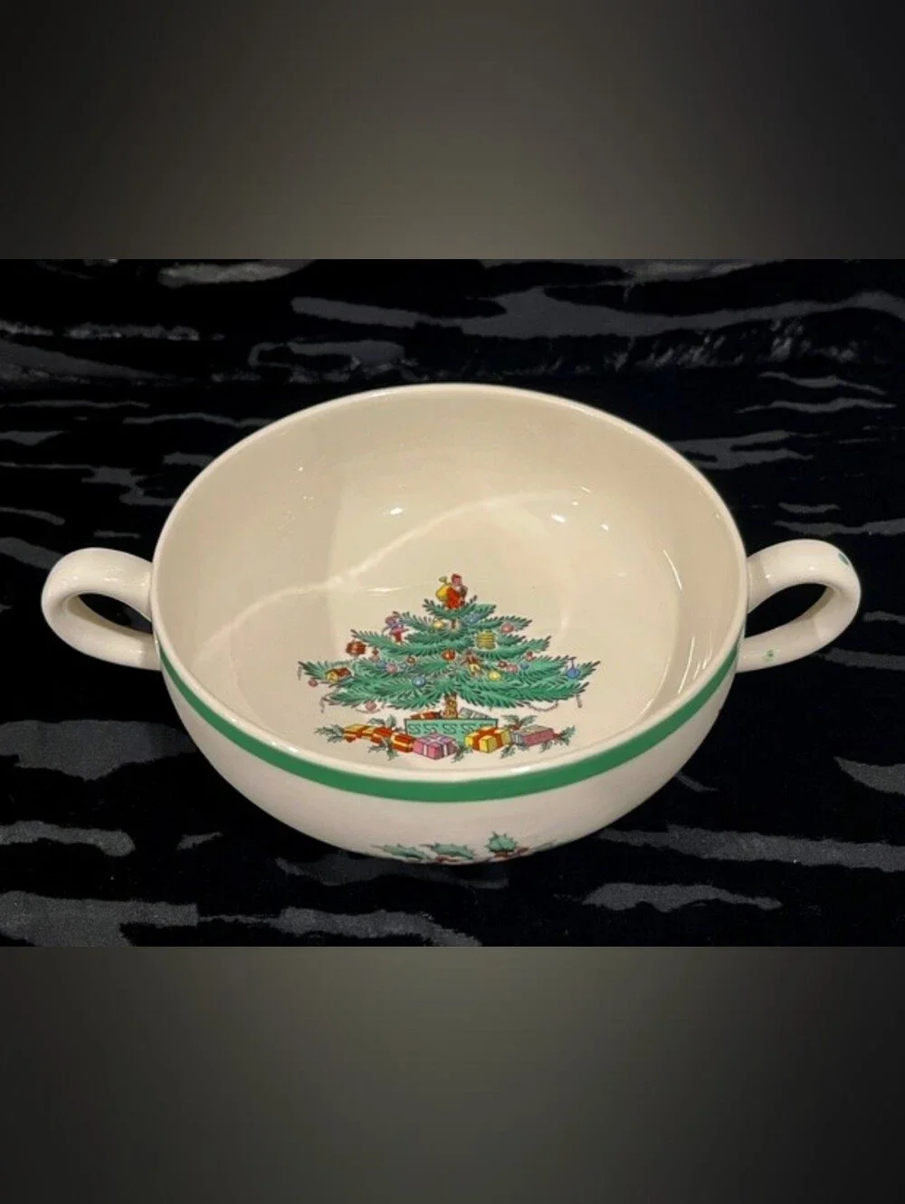 Vintage Spode Christmas Tree Double Handle Cream Soup Bowl Made in England 1988